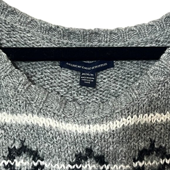 Granola Girl American Eagle Sweater - Picture 3 of 4